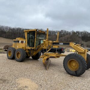 1996 CAT 140H