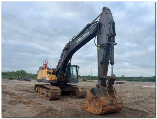 WhatsApp Image 2025-12-18 at 8.42.25 PM (3)