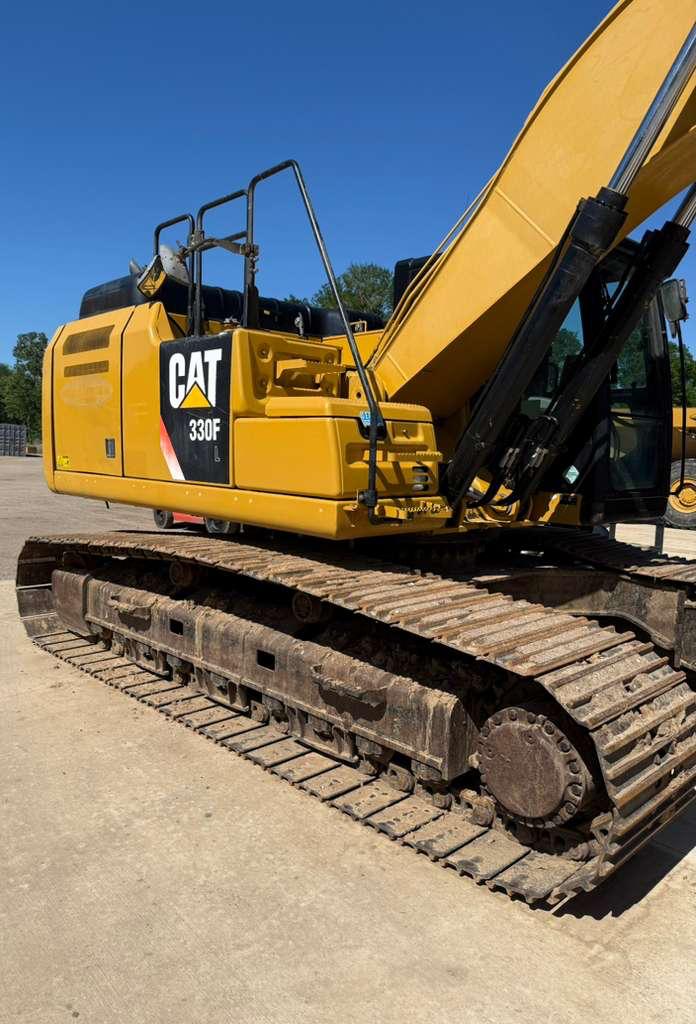 2017 Caterpillar 330FL