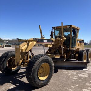 1996 CAT 140H