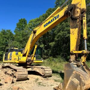 2020 KOMATSU PC490LC-11